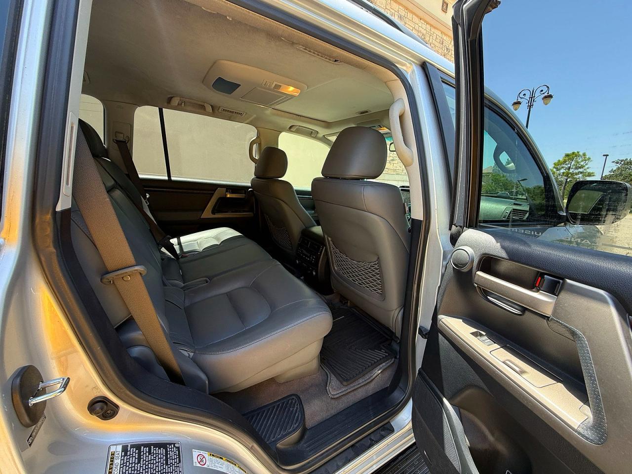 2009 Toyota Land Cruiser Base Silver vin: JTMHY05J895004603