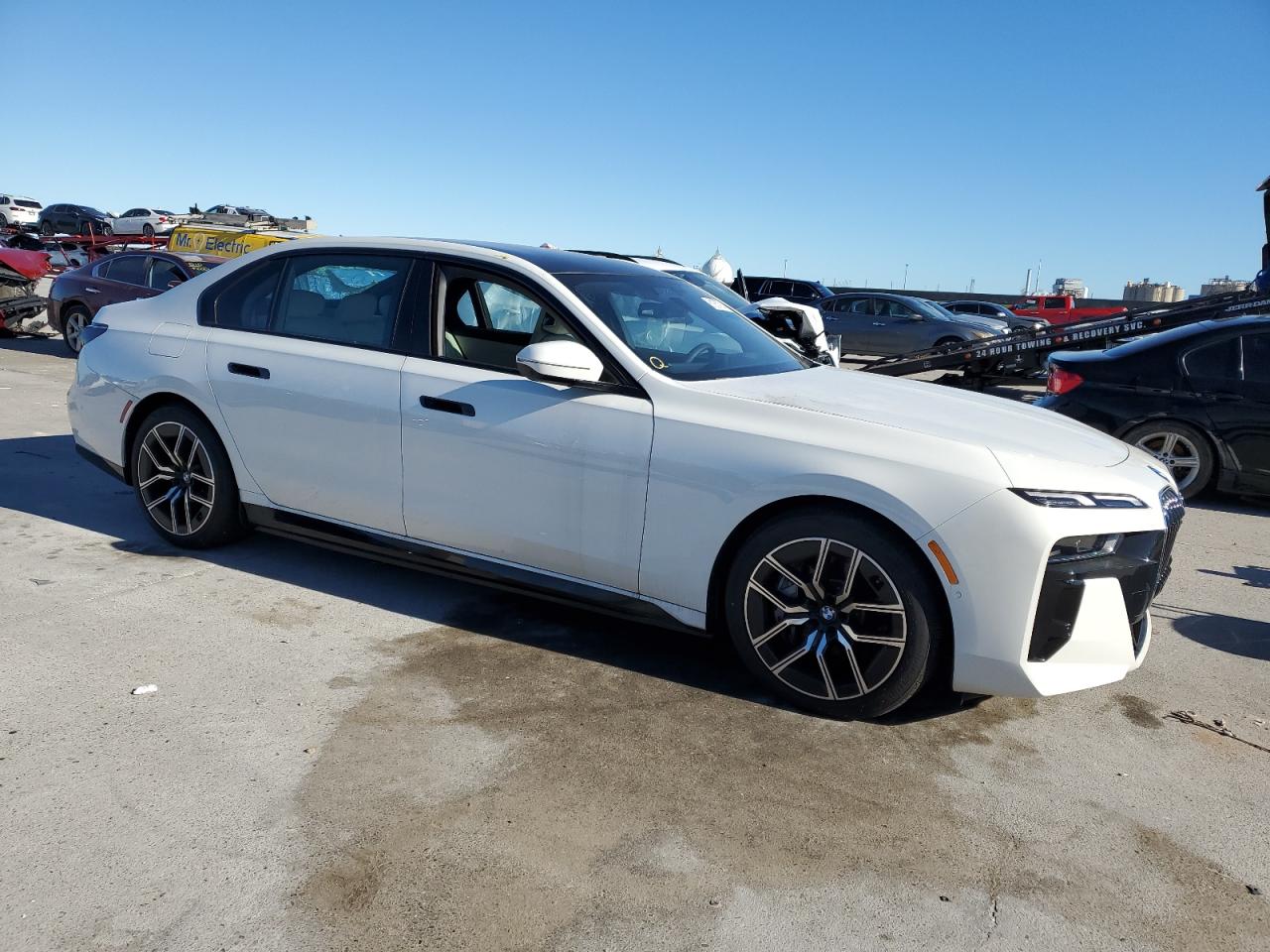 2024 Bmw 750 Xe Белый vin: WBA43EH05RCP30909