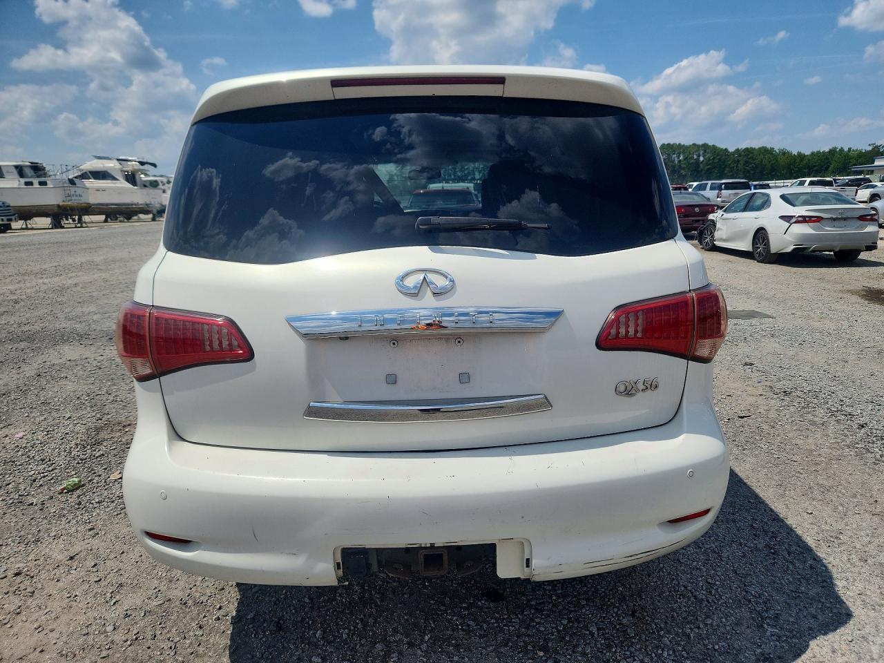 2011 Infiniti Qx56 Base White vin: JN8AZ2NF7B9501439