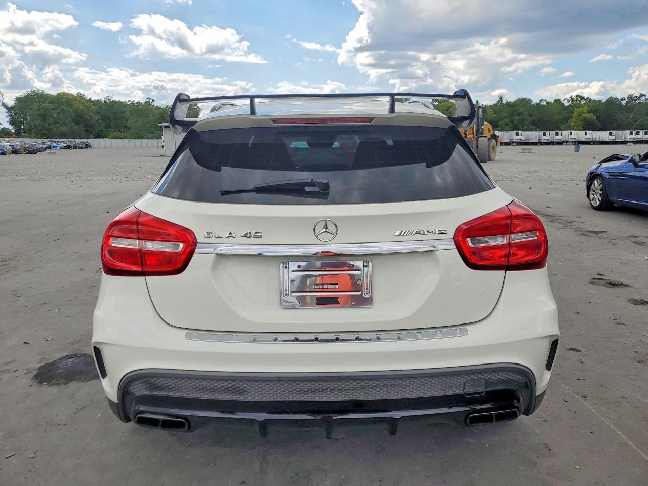 2015 Mercedes-benz Gla 45 Amg White vin: WDDTG5CB1FJ062549