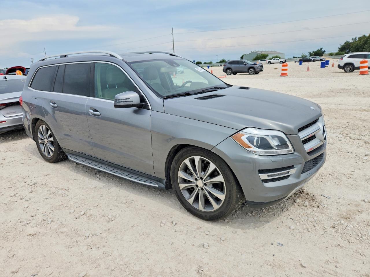 2014 Mercedes-benz Gl 450 4matic Silver vin: 4JGDF7CE3EA284544