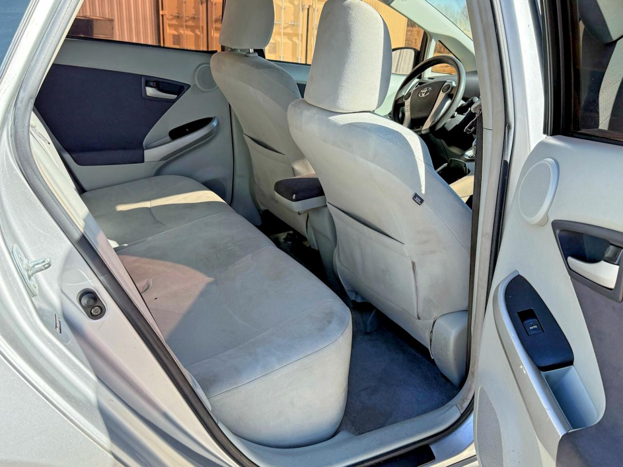 2010 Toyota Prius Iii Silver vin: JTDKN3DUXA0145492