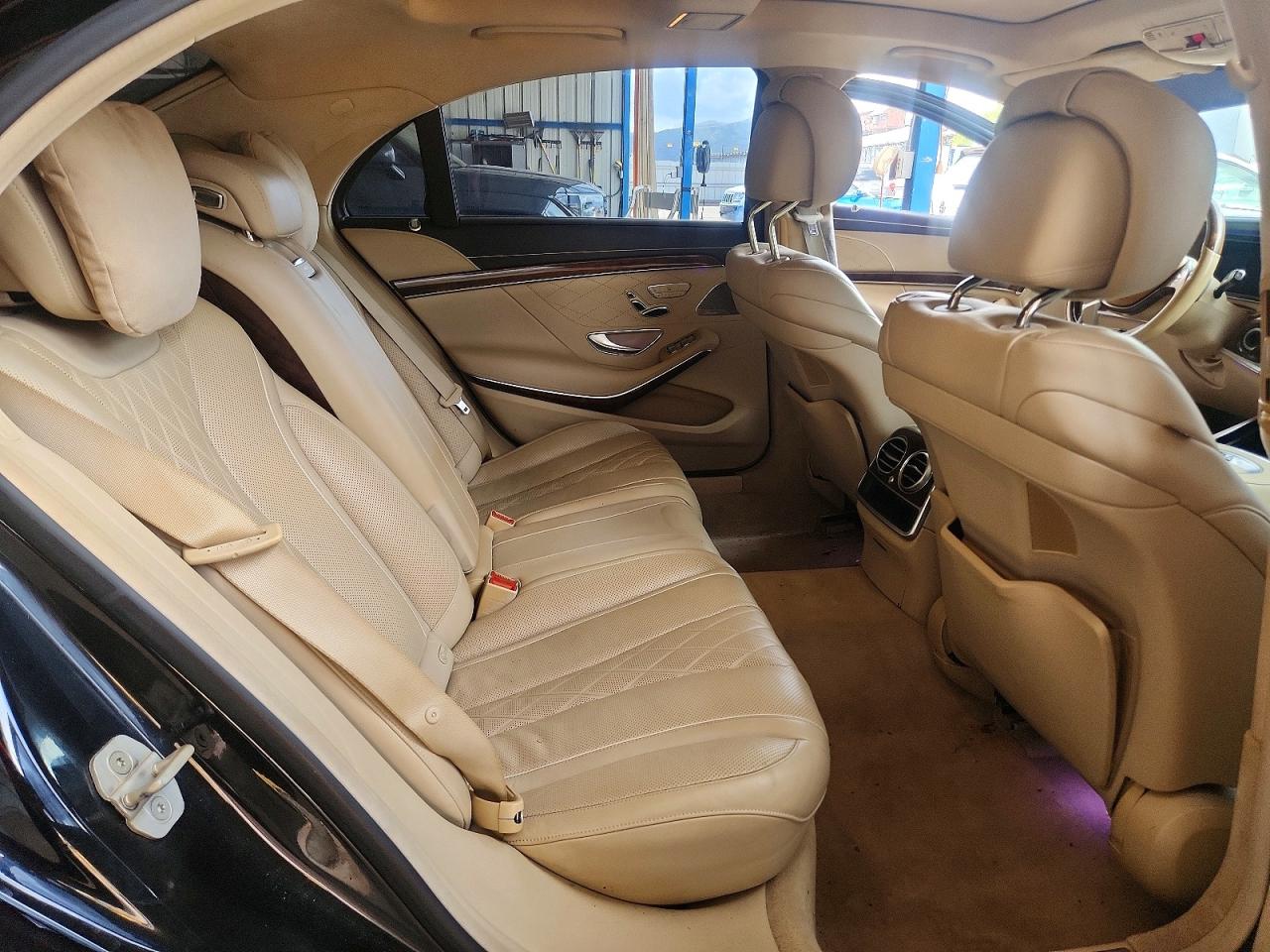 2014 Mercedes-benz S 550 4matic Черный vin: WDDUG8FB1EA065838