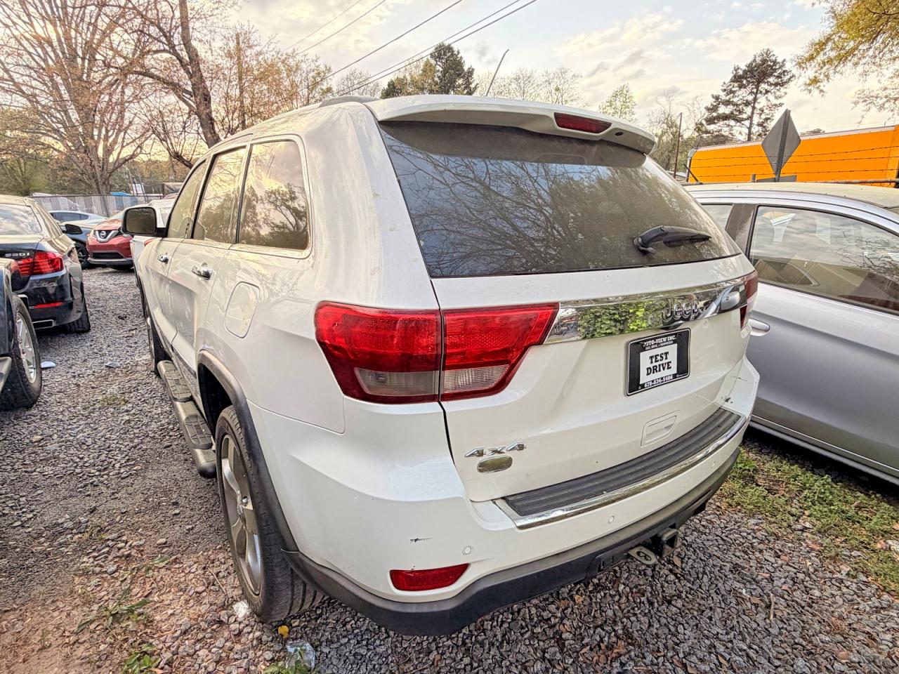 2012 Jeep Grand Cherokee Overland Белый vin: 1C4RJFCG2CC132180