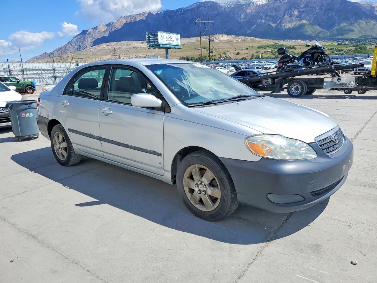 2005 Toyota Corolla Le Серебряный vin: 1NXBR32E25Z438457