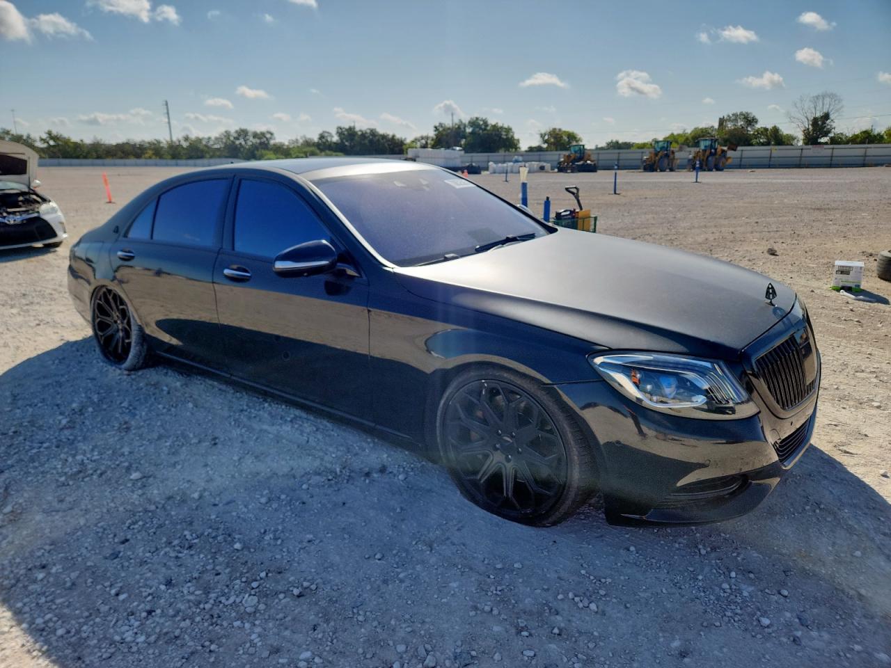 2014 Mercedes-benz S 550 4matic Черный vin: WDDUG8FBXEA049847