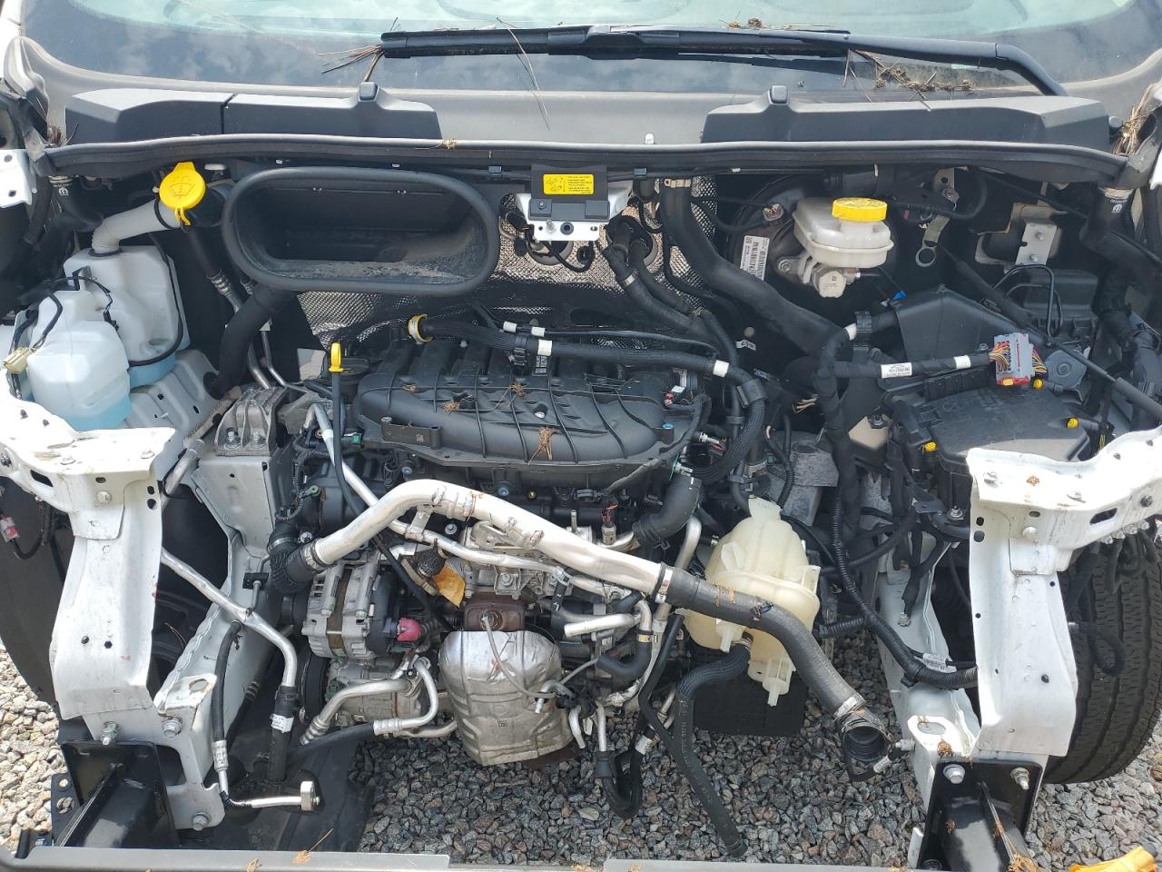 2025 Ram Promaster 2500 2500 Standard White vin: 3C6LRVVG6SE538239 Damage: Radiator, Missing, Replacement Required