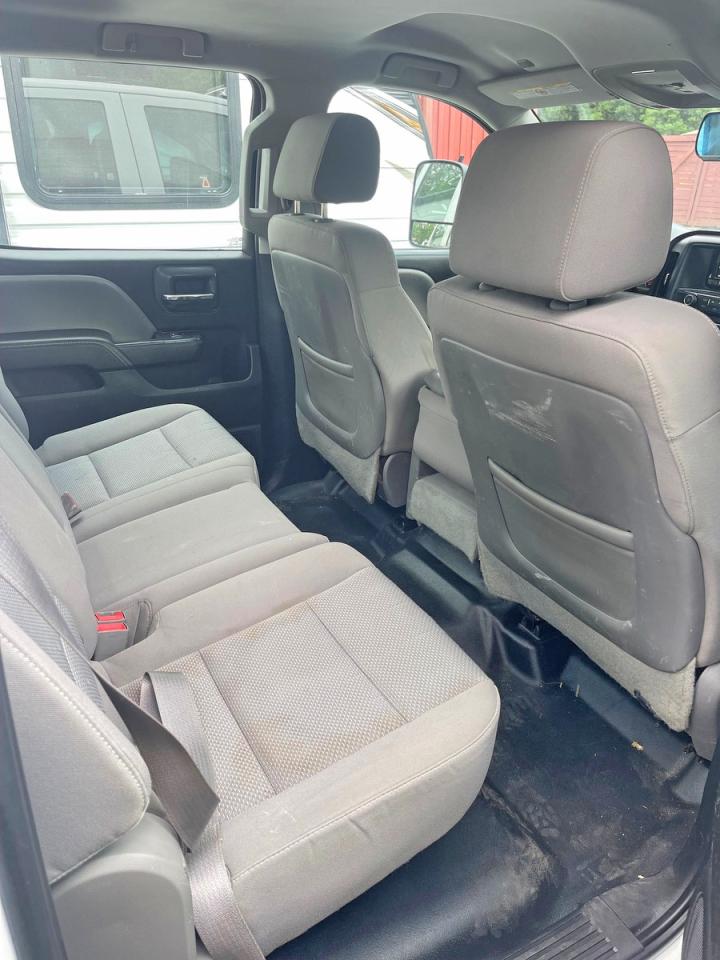 2015 Gmc Sierra K3500 White vin: 1GD421C80FF152235