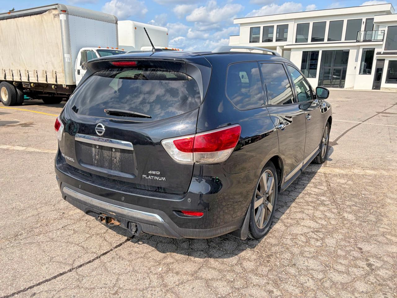 2015 Nissan Pathfinder S Black vin: 5N1AR2MM5FC616590
