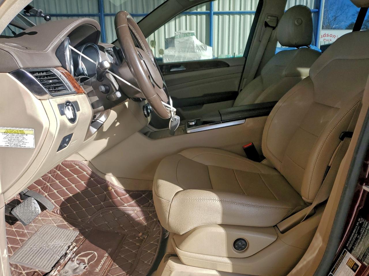 2013 Mercedes-benz Ml 550 4matic Brown vin: 4JGDA7DB4DA252395