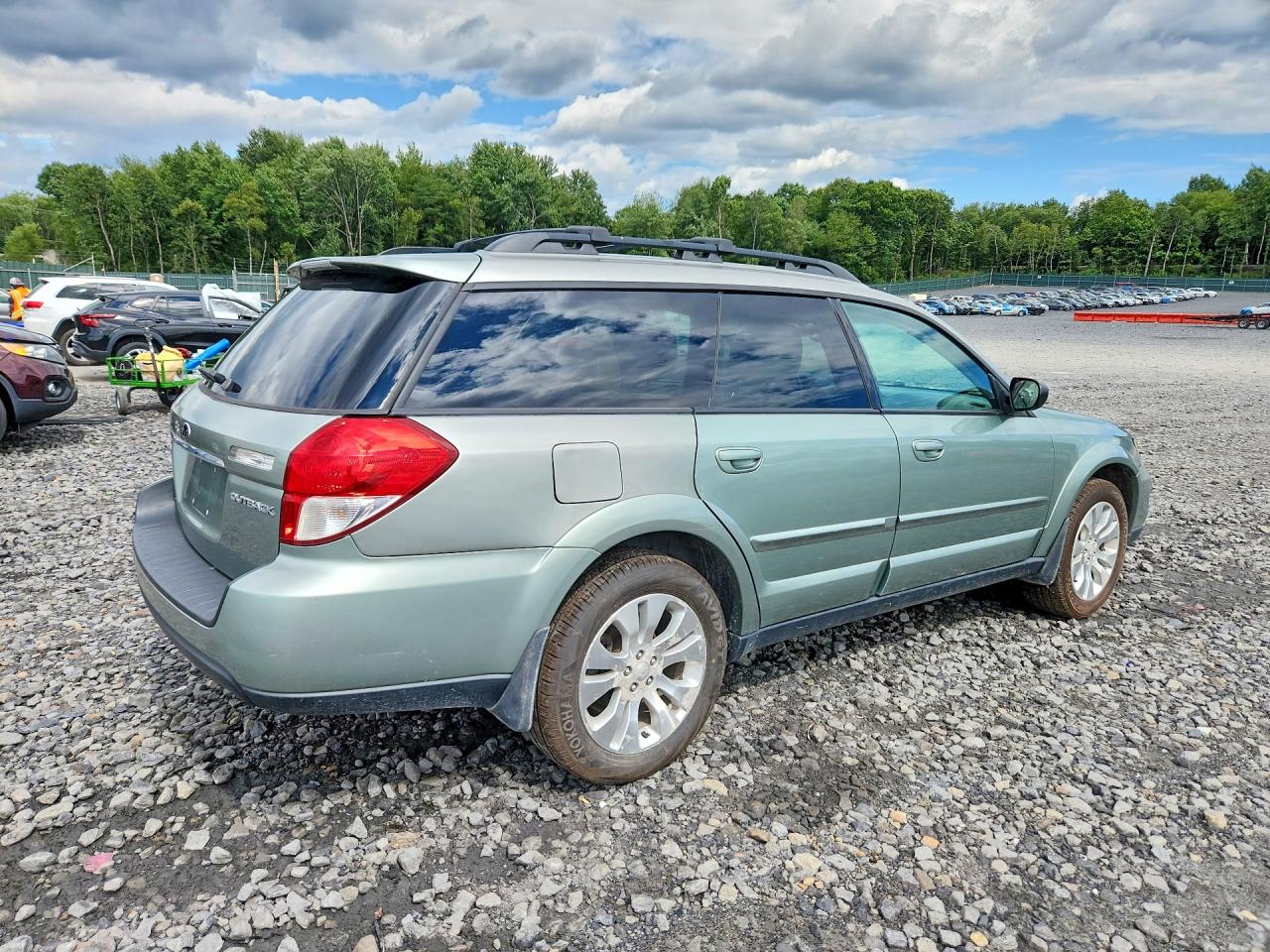 2009 Subaru Outback 2.5i Limited Green vin: 4S4BP66CX97337493