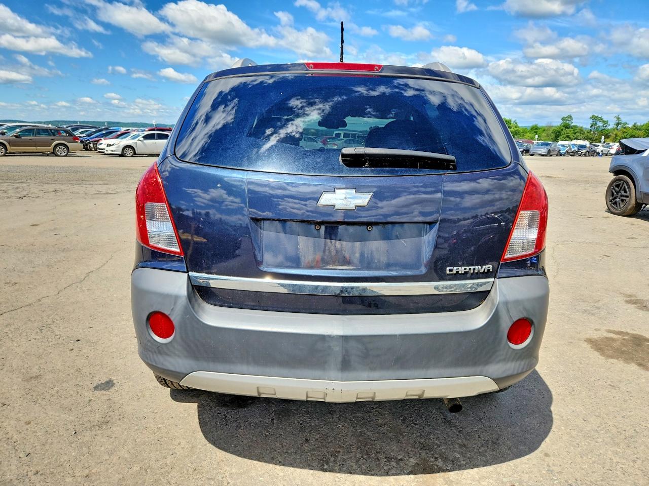 2014 Chevrolet Captiva Ls Blue vin: 3GNAL2EK7ES635970