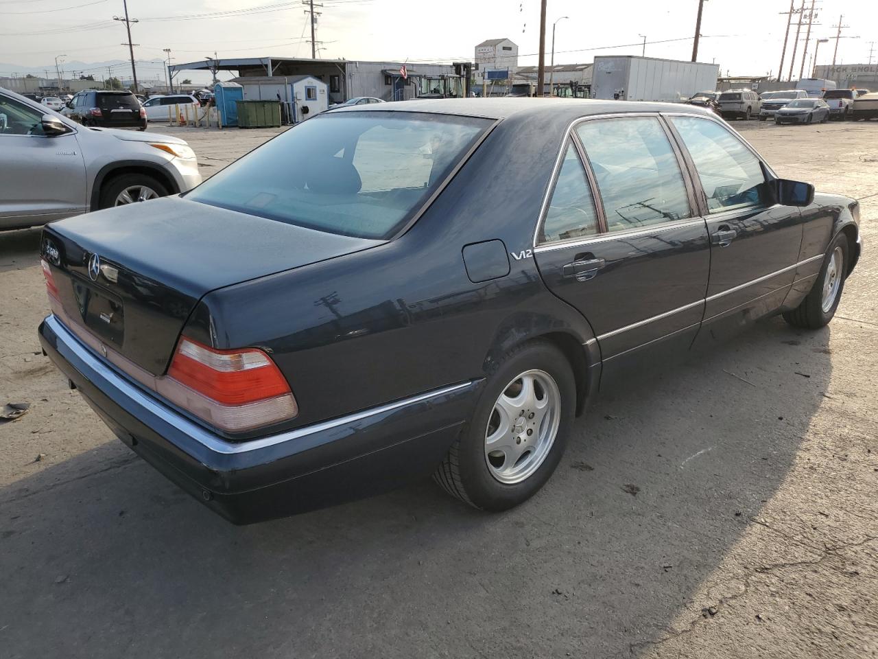 1999 Mercedes-benz S 600 Зеленый vin: WDBGA57G5XA428158