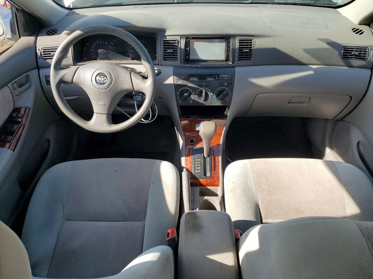 2007 Toyota Corolla Le Silver vin: 1NXBR32E77Z841482