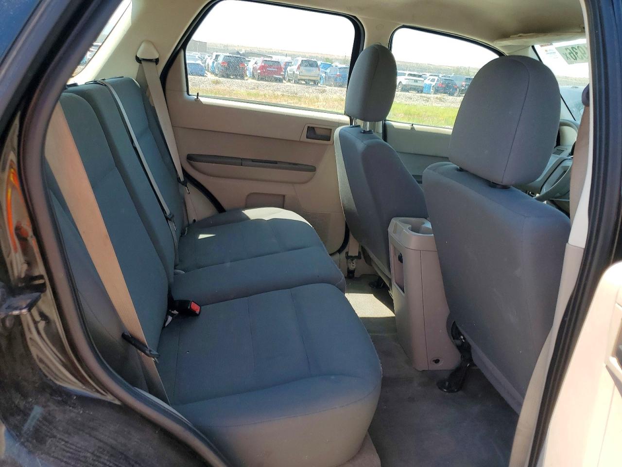 2009 Ford Escape Xls Black vin: 1FMCU02719KA22775
