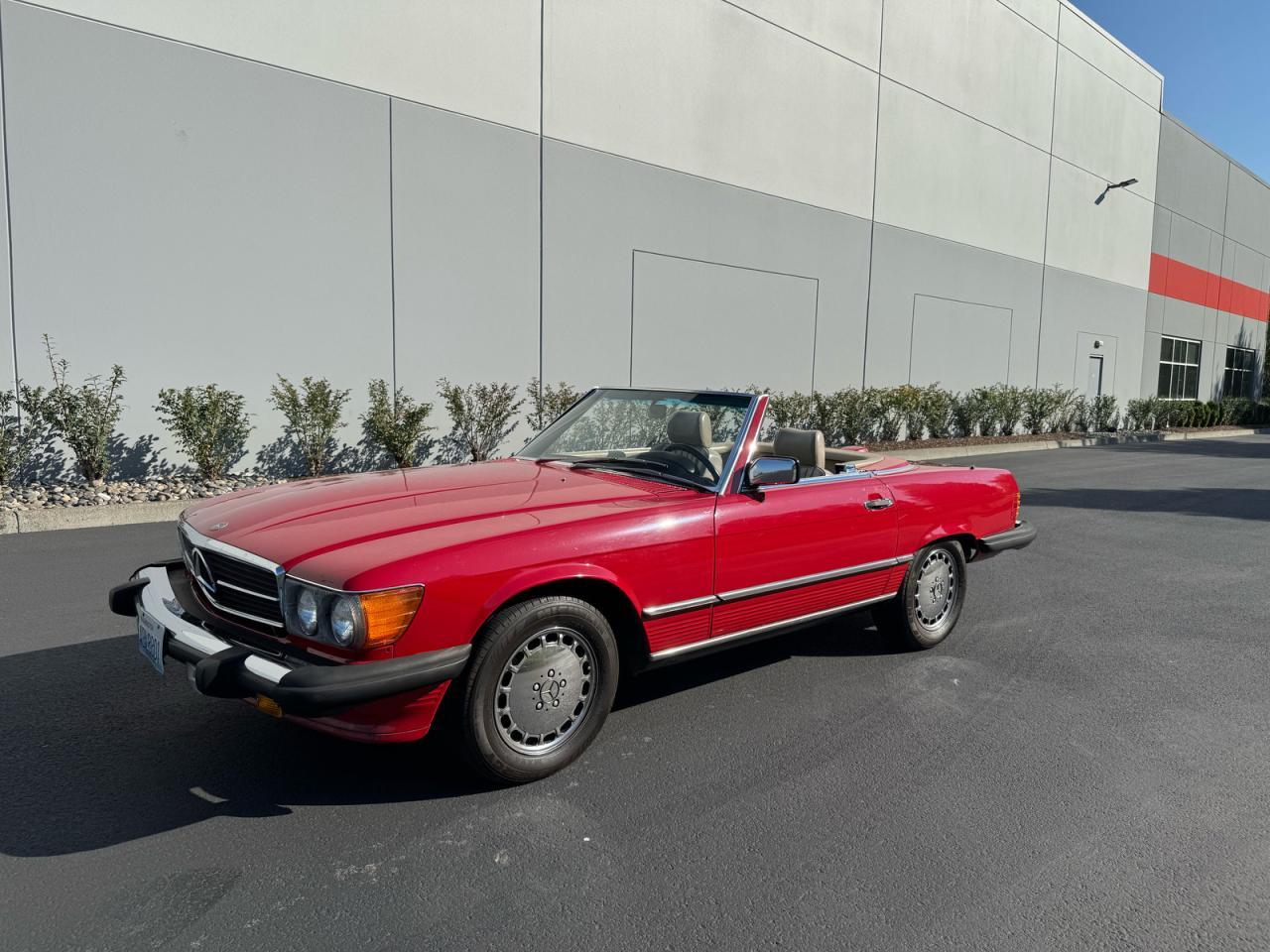 1987 Mercedes-benz 560 Sl Red vin: WDBBA48D3HA064333