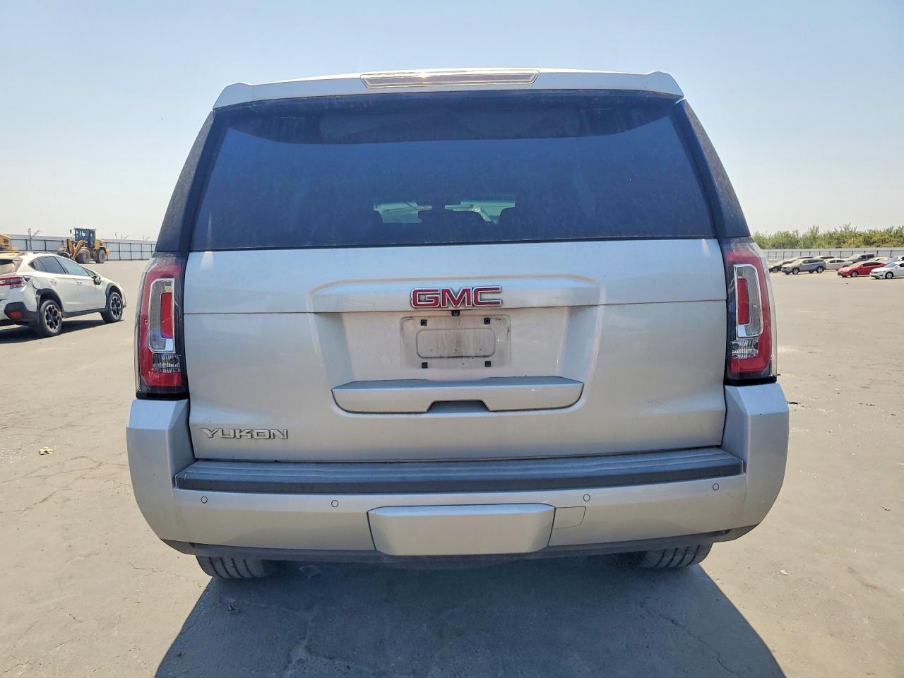 2015 Gmc Yukon Sle Silver vin: 1GKS1AKC1FR675884