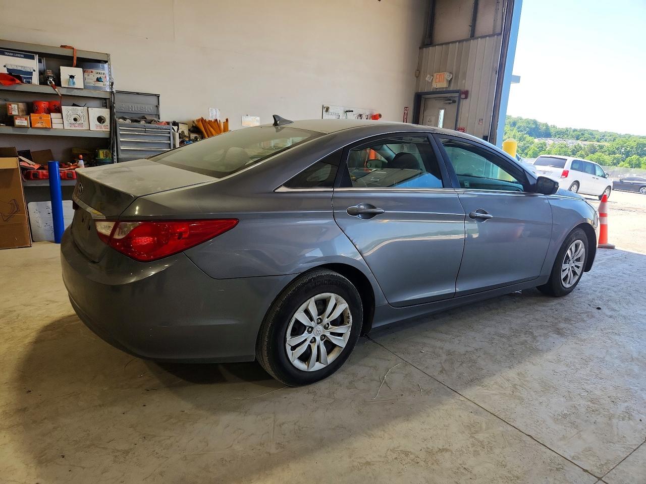 2011 Hyundai Sonata Gls Blue vin: 5NPEB4AC0BH083323