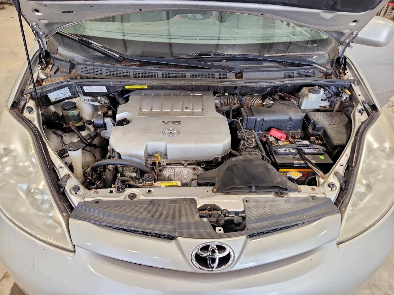 2008 Toyota Sienna Xle Серебряный vin: 5TDZK22C58S108496