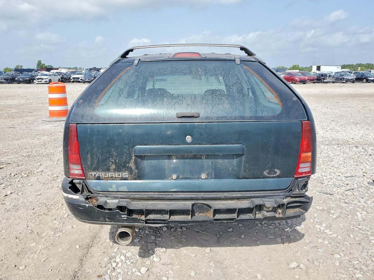 1994 Ford Taurus Gl Green vin: 1FALP57UXRA217745