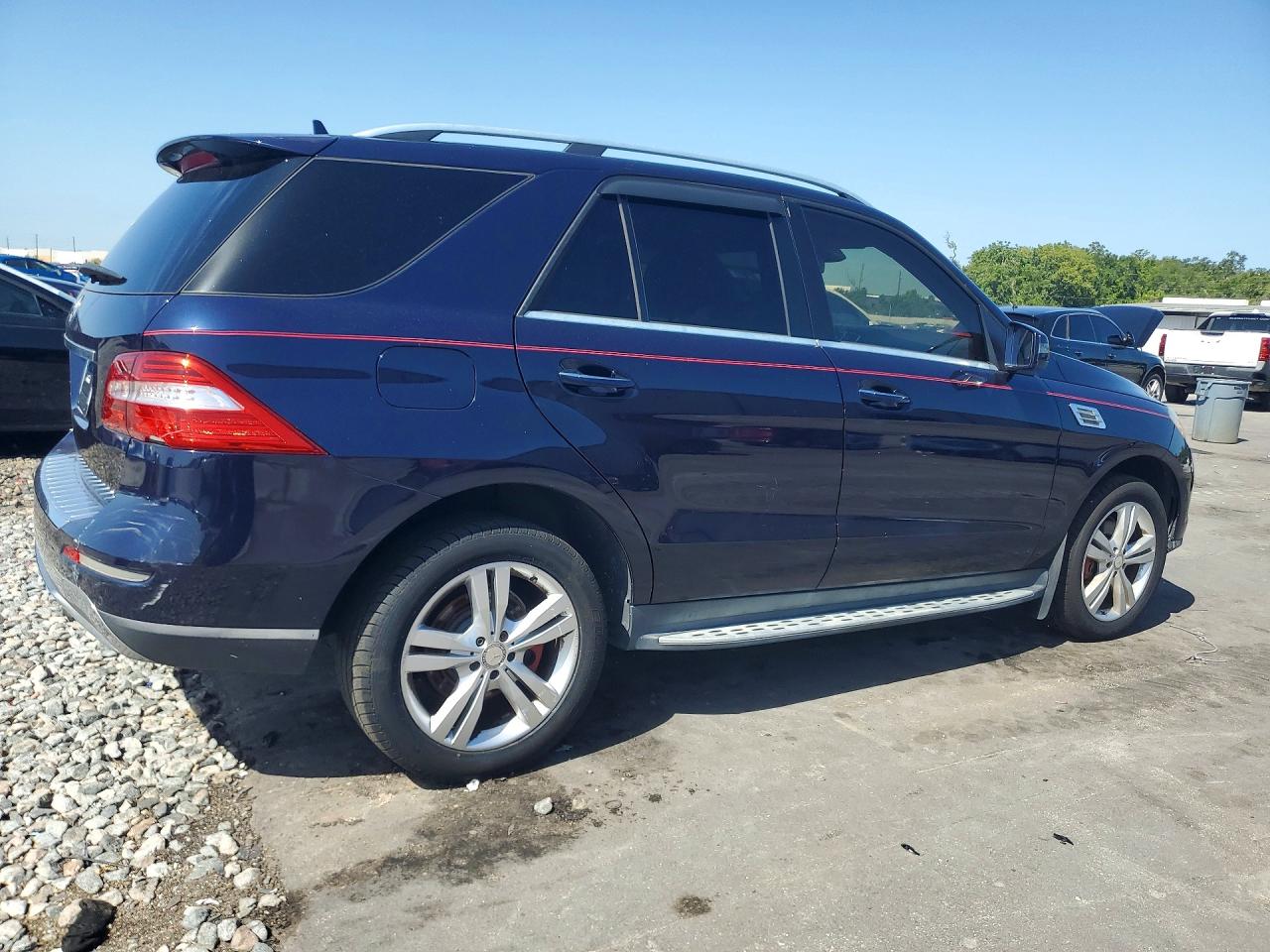 2014 Mercedes-benz Ml 350 Blue vin: 4JGDA5JB7EA416510