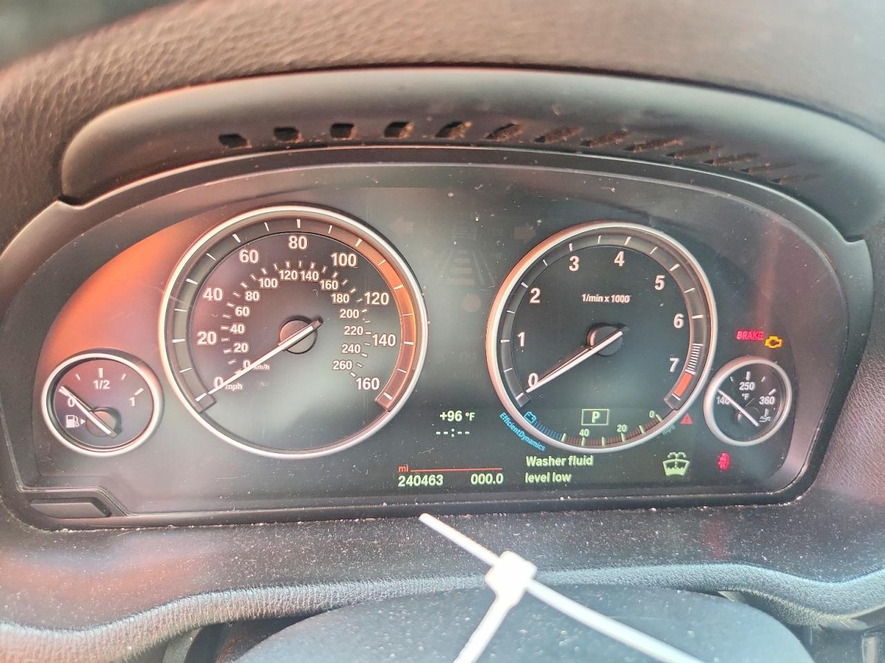 2015 Bmw X3 Sdrive28i Бежевый vin: 5UXWZ7C50F0F76228