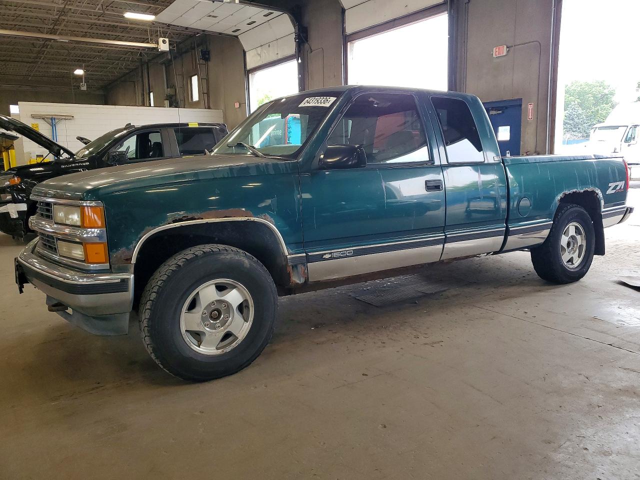 1995 Chevrolet Gmt-400 K1500 Green vin: 2GCEK19K7S1258078