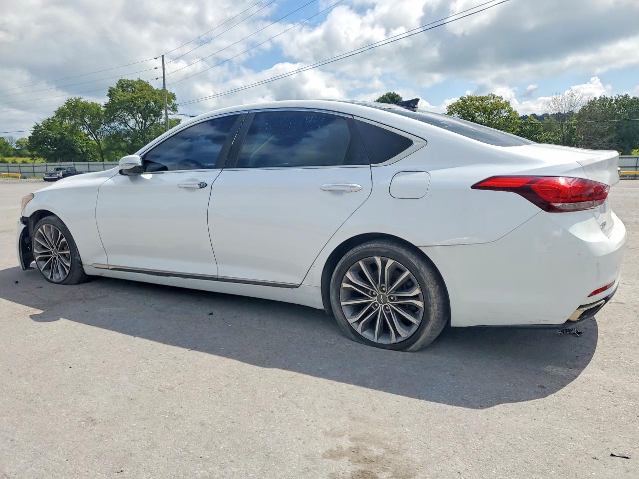 2015 Hyundai Genesis 3.8l White vin: KMHGN4JE2FU069223