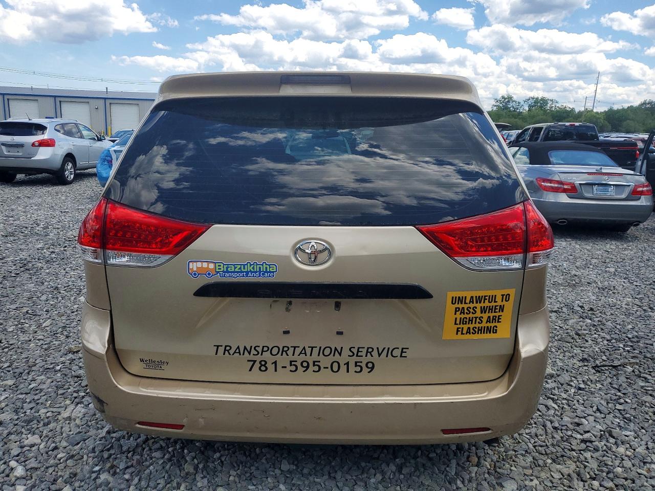 2014 Toyota Sienna L 7-passenger Gold vin: 5TDZK3DC2ES443973