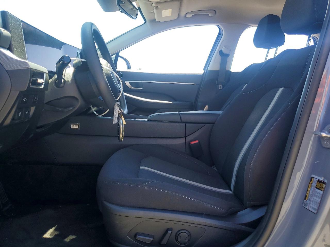 2025 Hyundai Sonata Sel Blue vin: KMHL64JA0SA454137