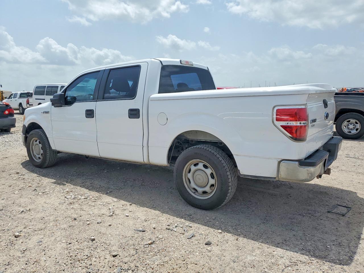 2014 Ford Pk White vin: 1FTFW1CF3EKG24725