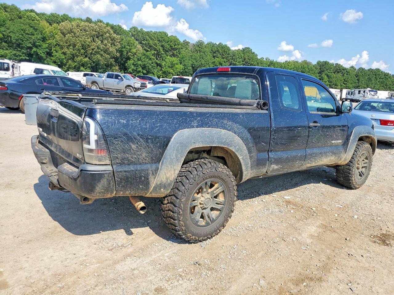 2015 Toyota Tacoma V6 Black vin: 5TFUU4EN9FX136774