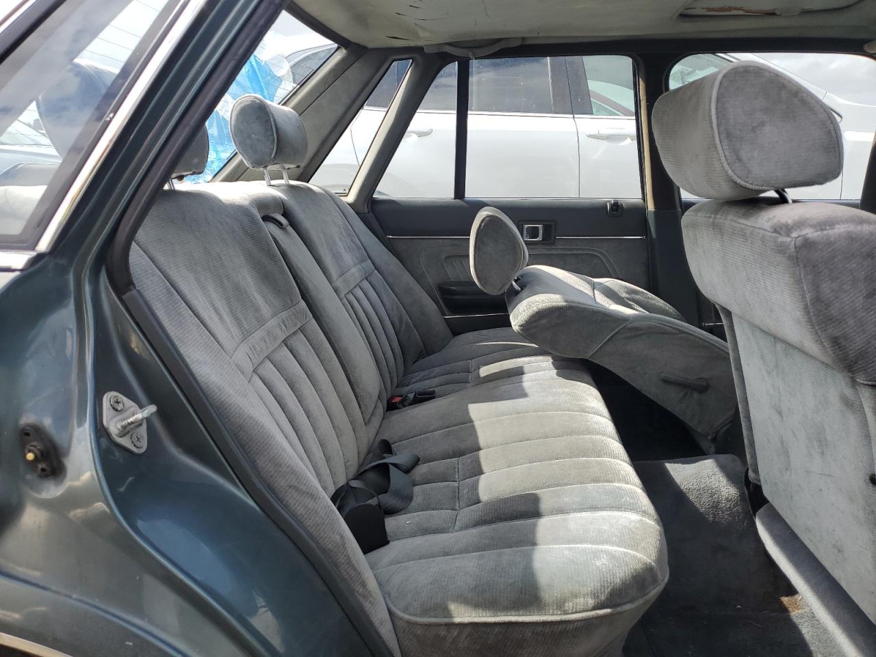 1986 Toyota Cressida Luxury Blue vin: JT2MX73EXG0075191