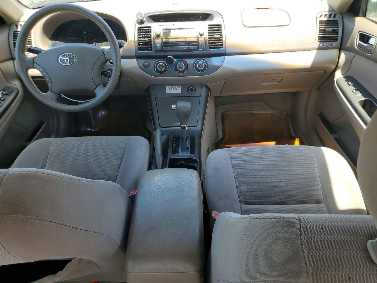2005 Toyota Camry Le Green vin: 4T1BE32K35U386127