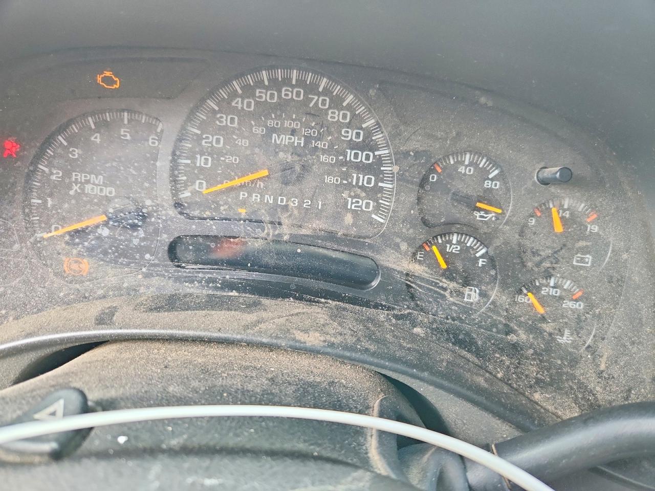 2006 Chevrolet Silverado C1500 White vin: 2GCEC19V361108109