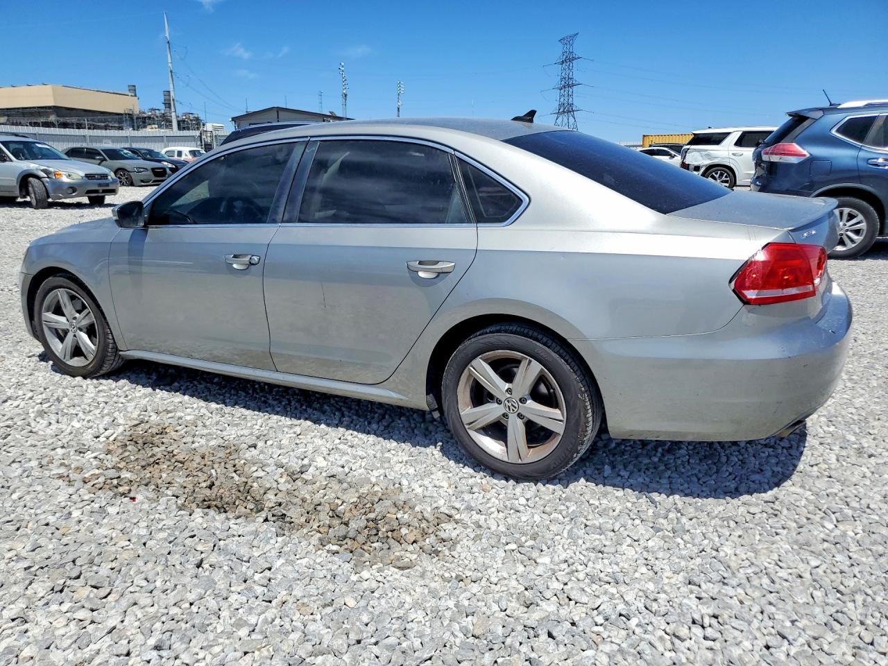 2013 Volkswagen Passat Se Silver vin: 1VWBP7A30DC118279