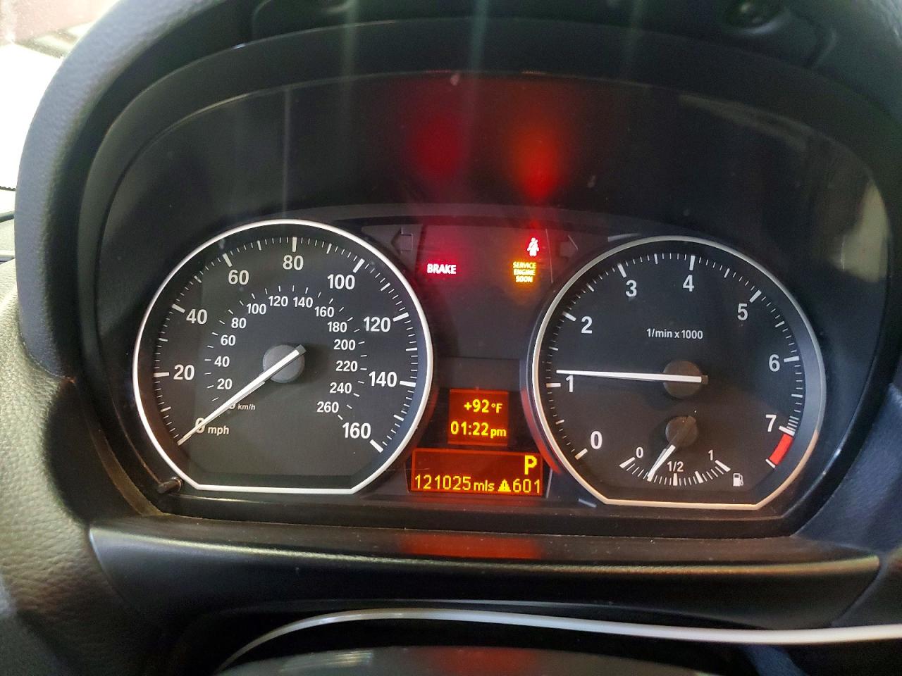 2012 Bmw 128 I Белый vin: WBAUN1C58CVH84094