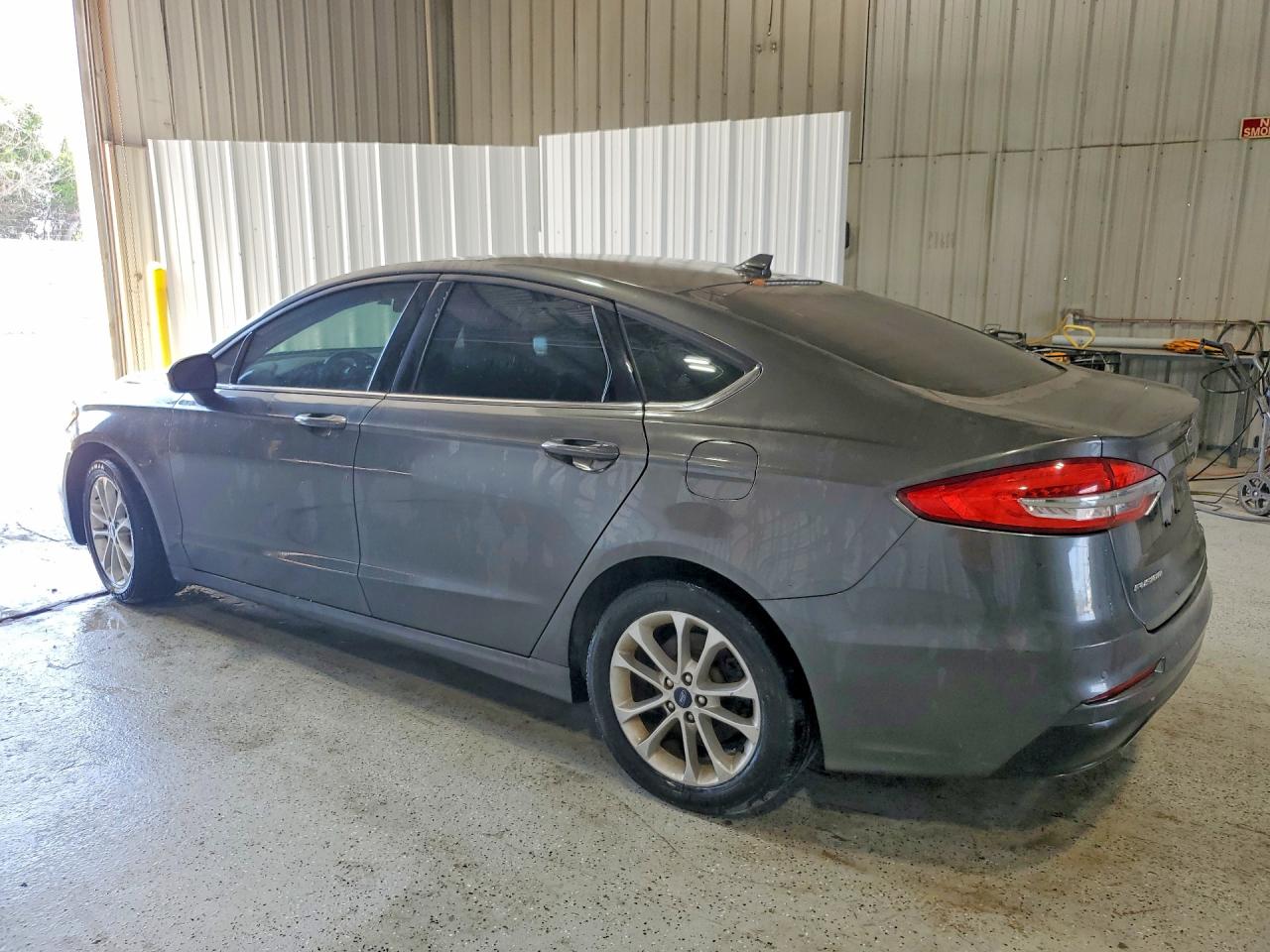 2020 Ford Fusion Se Gray vin: 3FA6P0HD4LR168456
