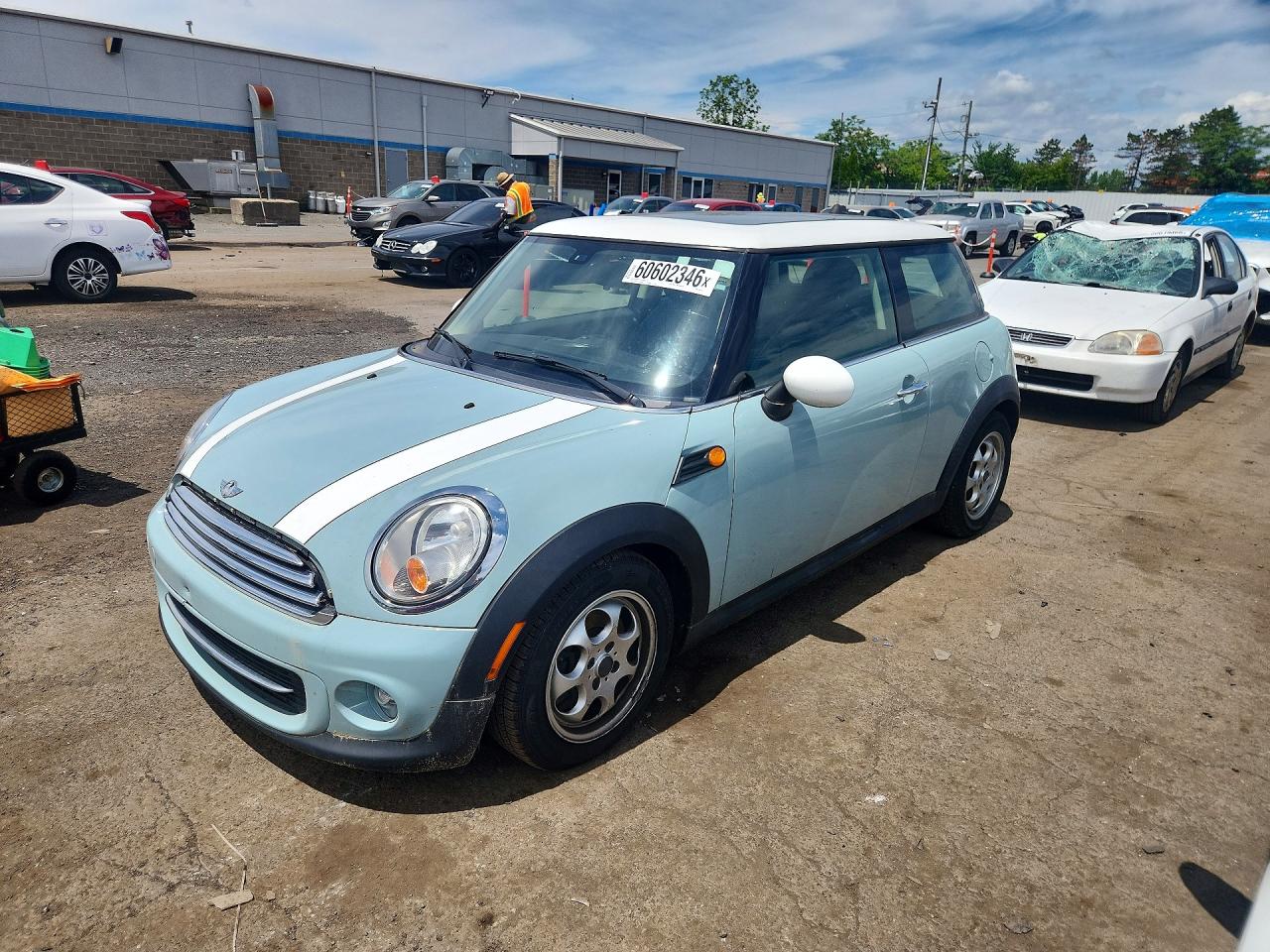 2013 Mini Cooper Turquoise vin: WMWSU3C54DT684154