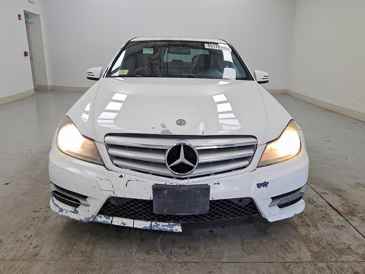2013 Mercedes-benz C 300 4matic White vin: WDDGF8AB4DR297485