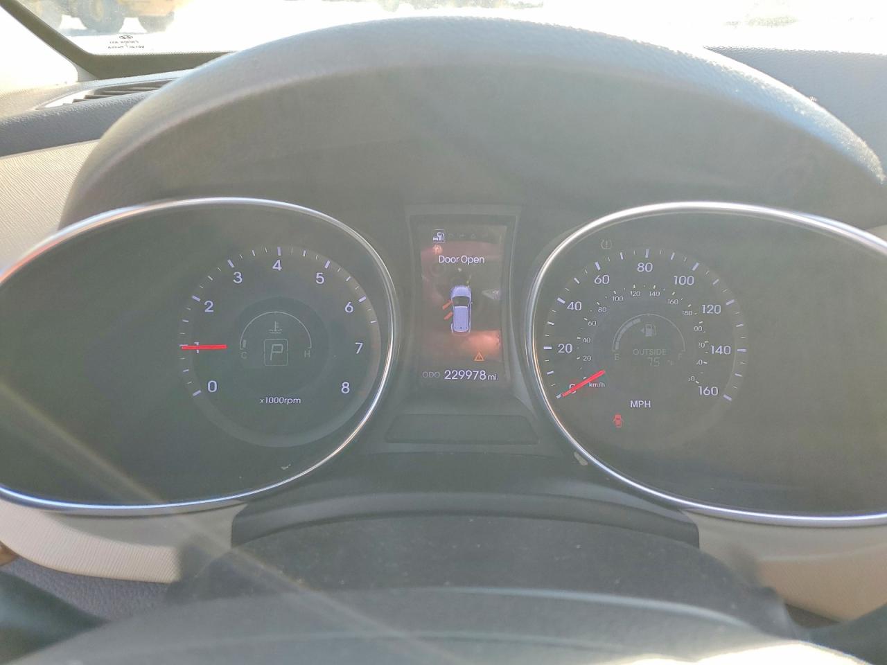 2013 Hyundai Santa Fe Sport 2.4l White vin: 5XYZU3LBXDG044968