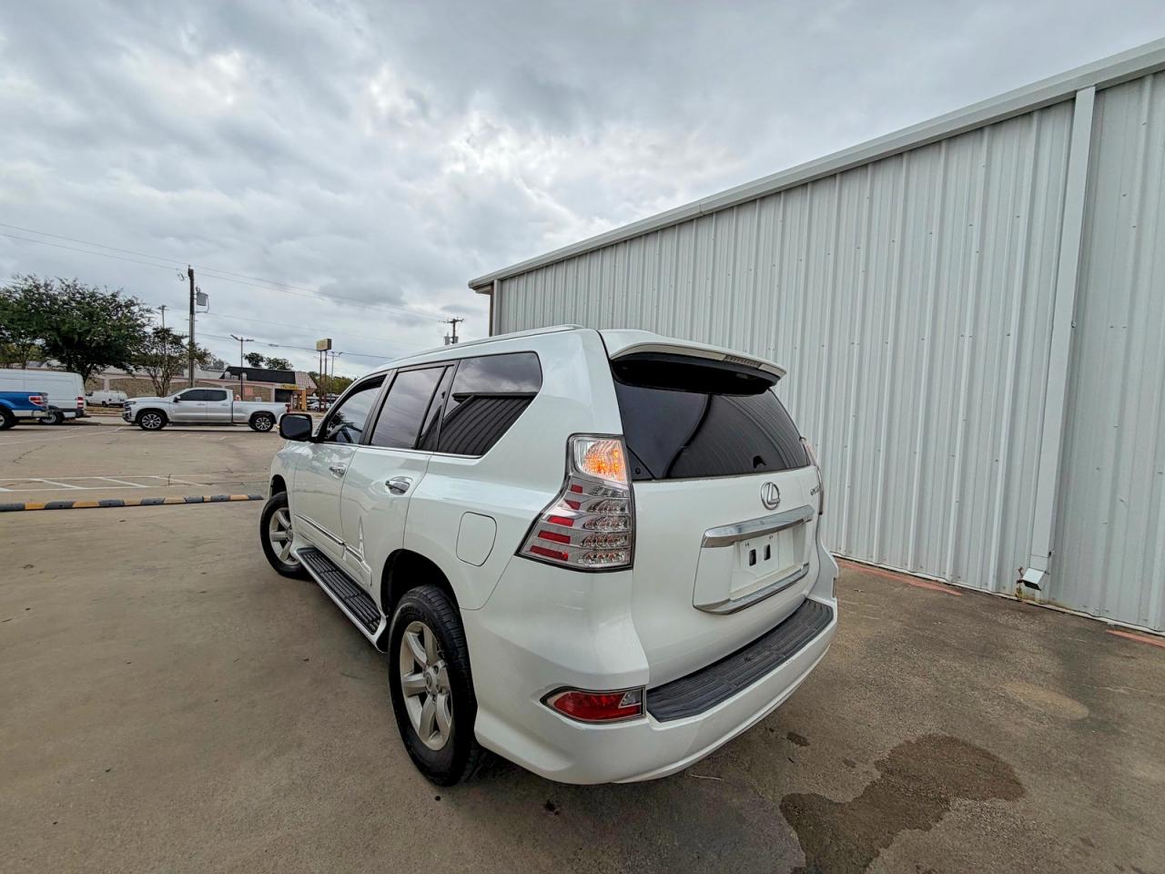 2014 Lexus Gx 460 White vin: JTJBM7FX4E5076421