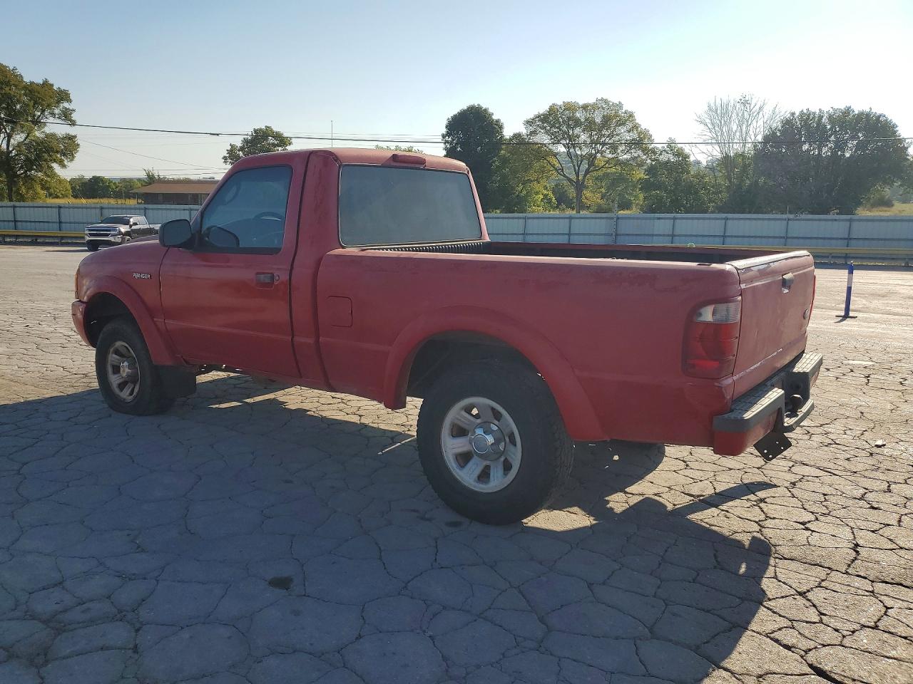 2003 Ford Ranger Red vin: 1FTYR10U53PB53048