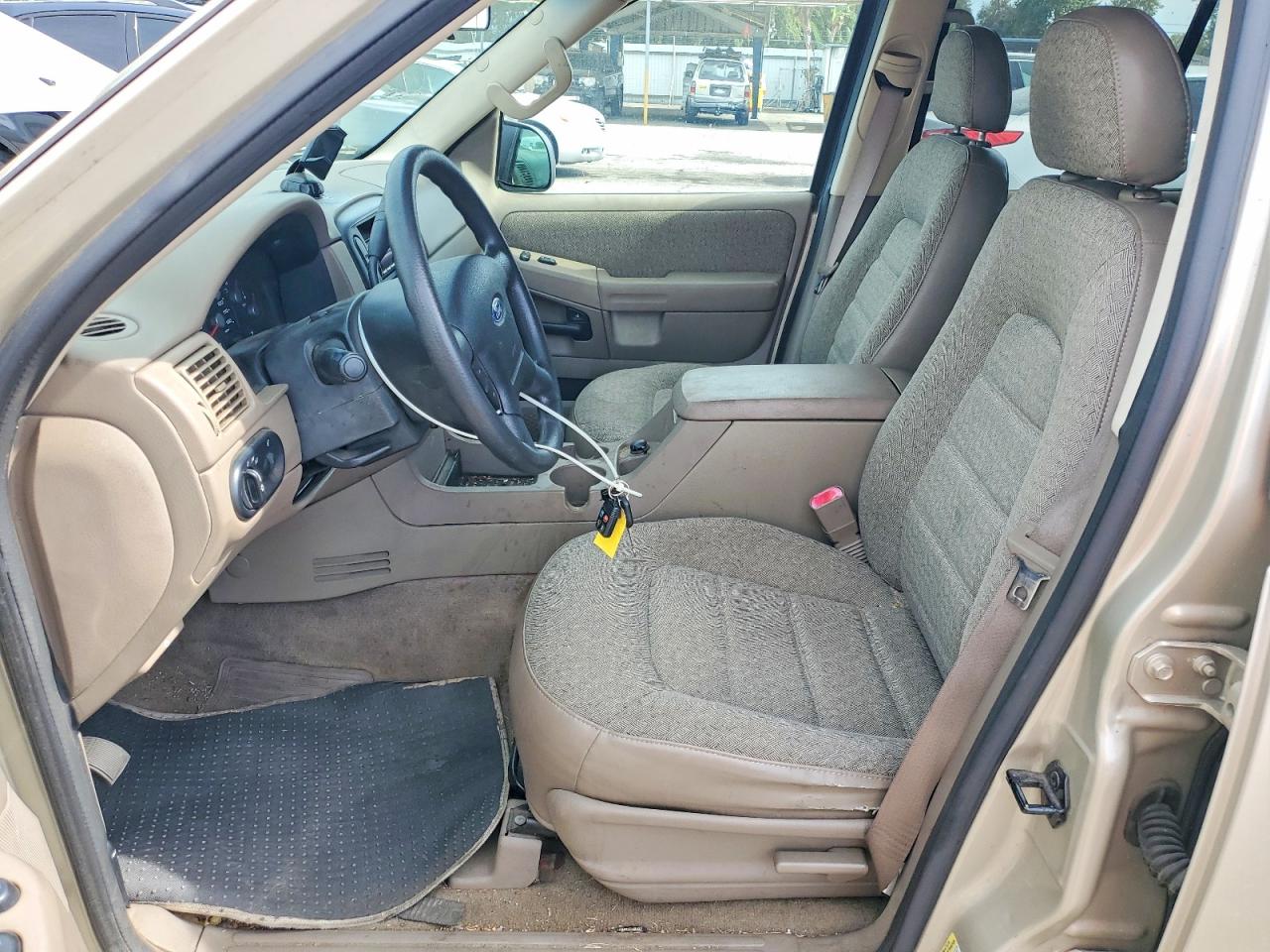 2004 Ford Explorer Xls Gold vin: 1FMZU62E34ZB43352