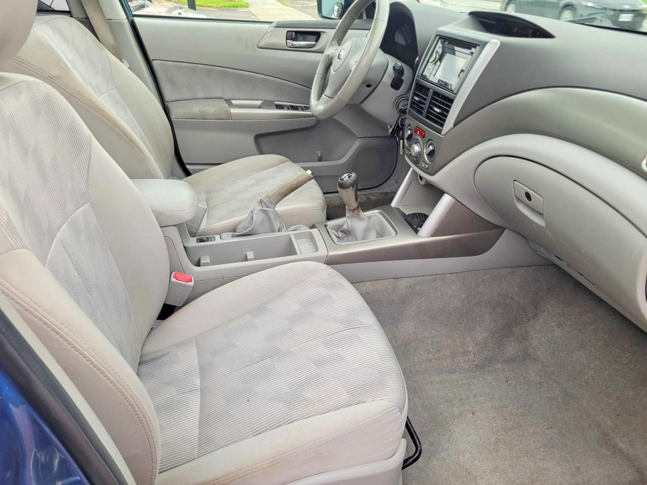 2010 Subaru Forester 2.5x Premium Blue vin: JF2SH6CC7AG806860