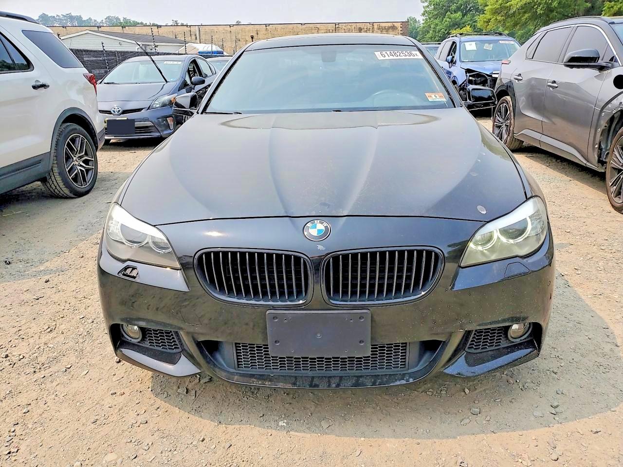 2013 Bmw 535 Xi Черный vin: WBAFU7C5XDDU75830