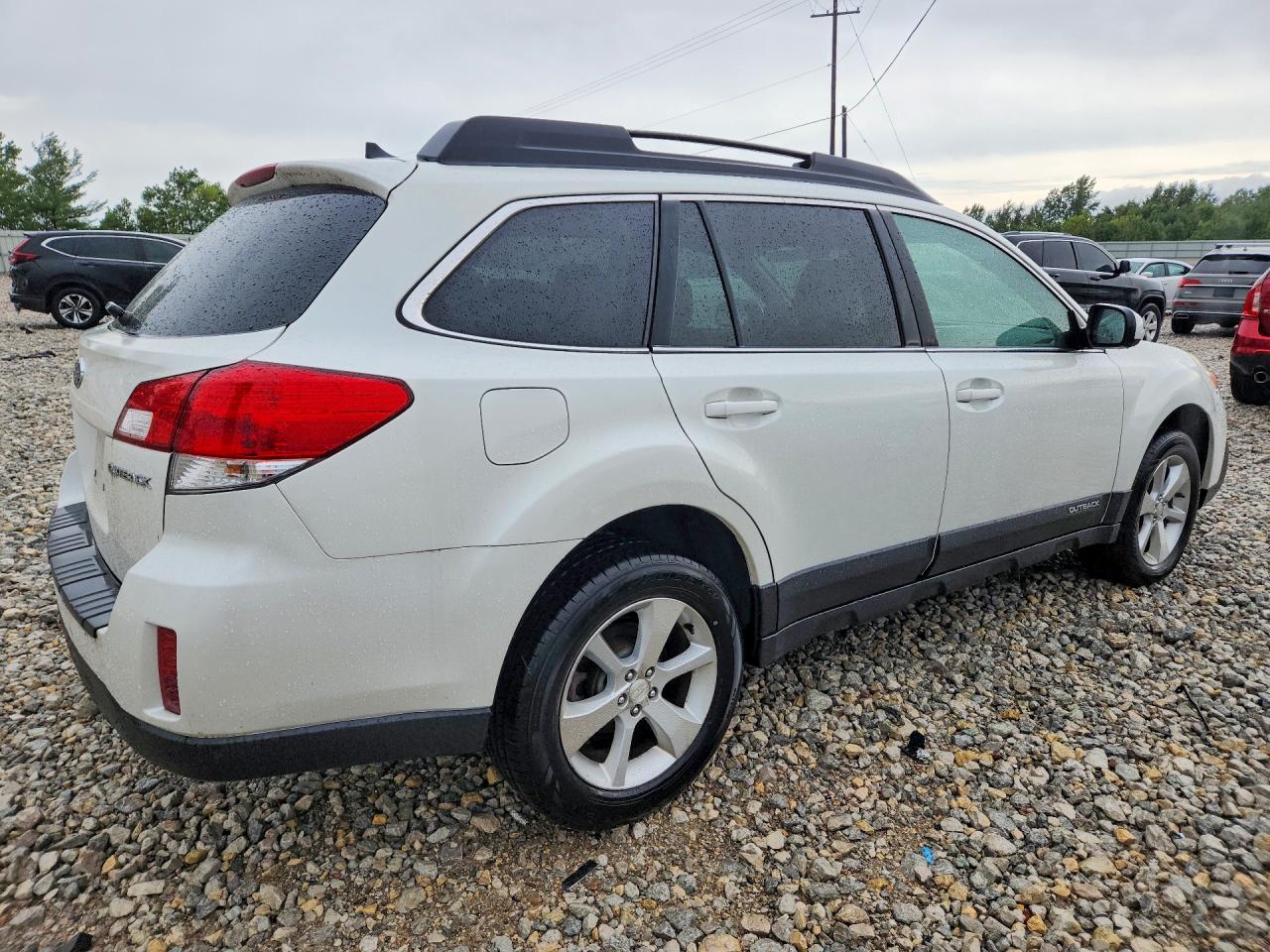 2013 Subaru Outback 2.5i Limited Белый vin: 4S4BRCPC1D3267812