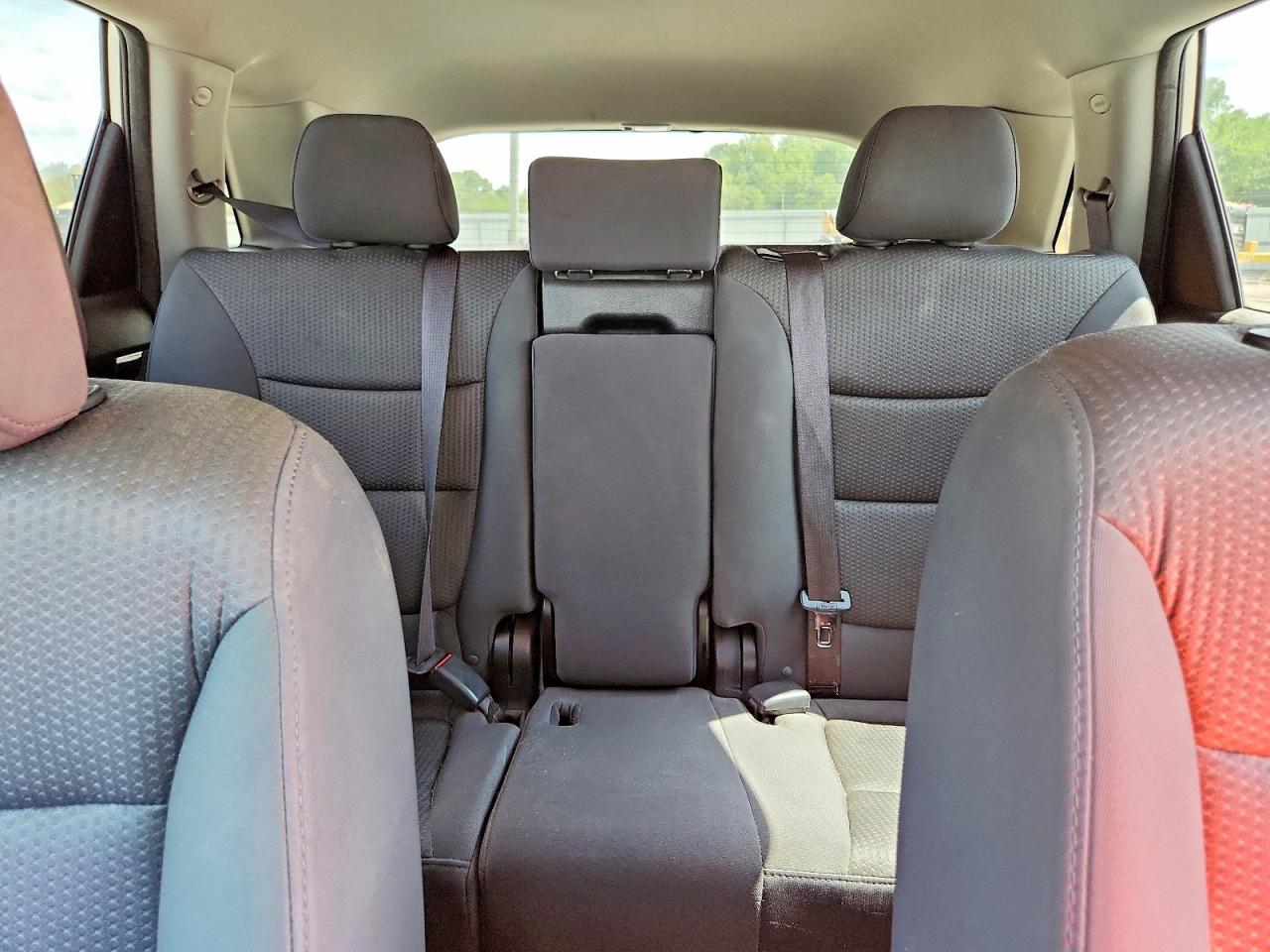 2012 Kia Sorento Lx Silver vin: 5XYKT3A64CG269914