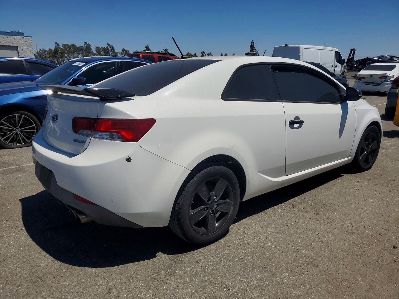 2012 Kia Forte Ex White vin: KNAFU6A2XC5569945