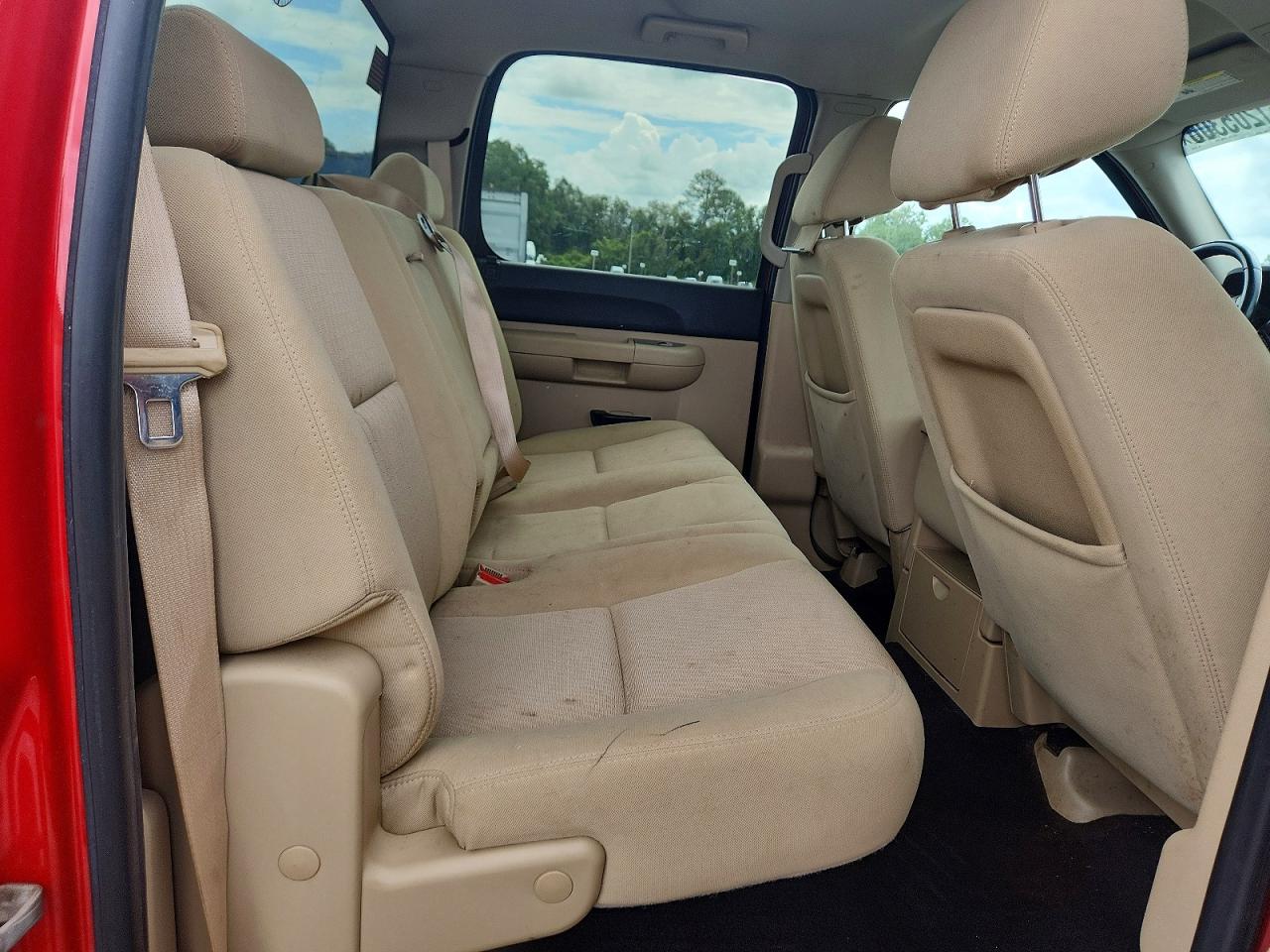 2011 Chevrolet Silverado C1500 Lt Red vin: 3GCPCSE01BG136159
